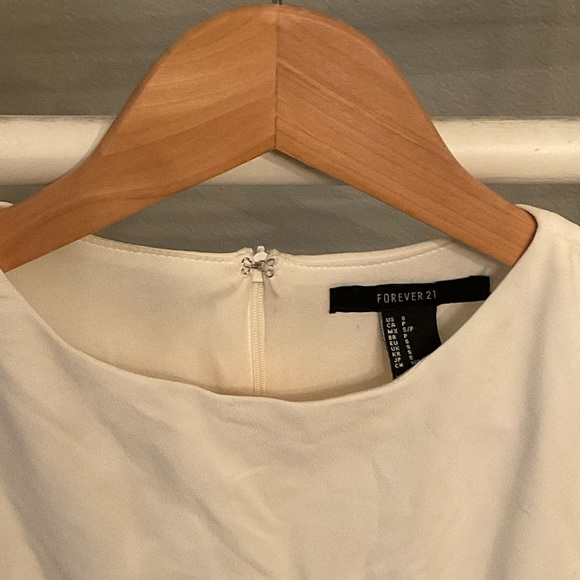 Forever 21 Sz S White Dress - Picture 3 of 3